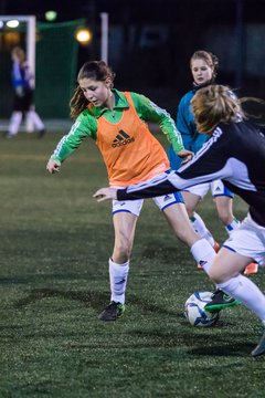 Bild 5 - wBJ SV Henstedt Ulzburg - Krummesser SV : Ergebnis: 6:0